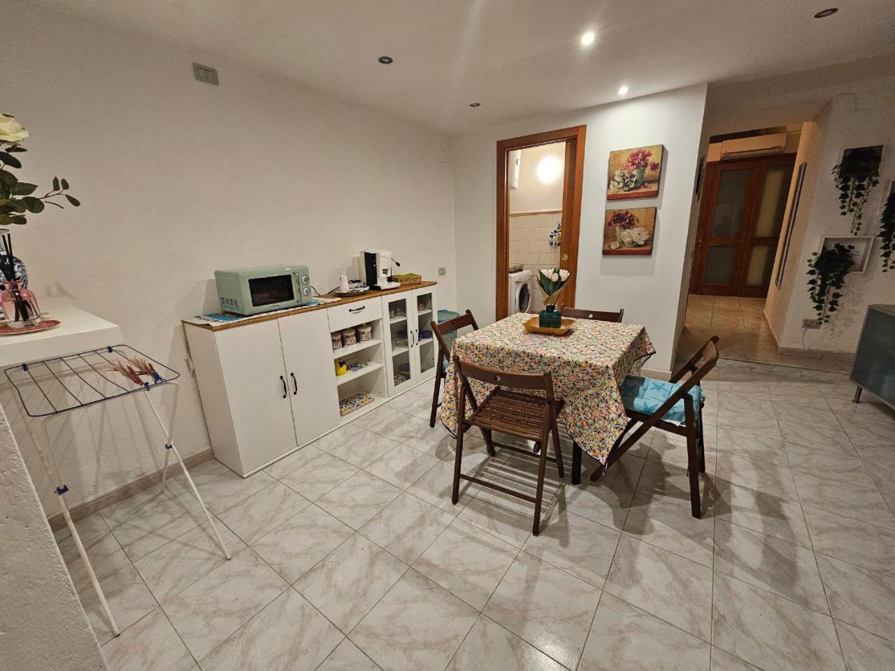 La Maison Bouganville Salerno Luaran gambar